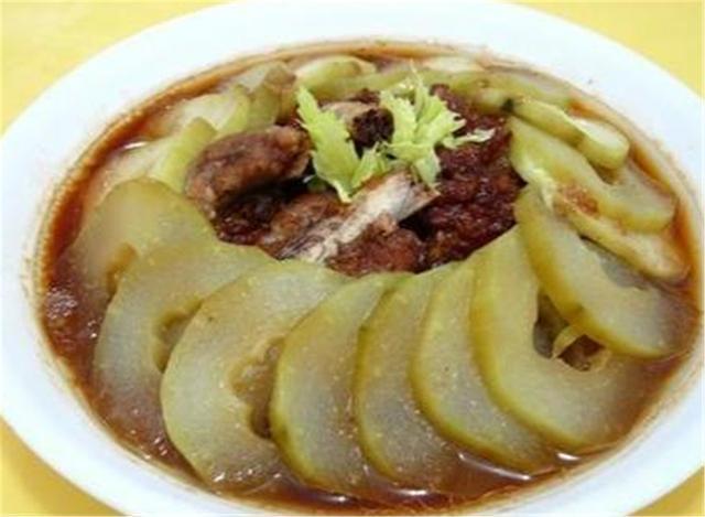 粉蒸排骨怎么烧 e5bc9469da904f84923fbc127b6f082d.jpeg