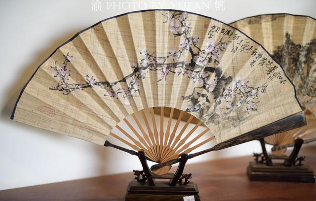 中国三大名扇之一的荣昌折扇，有400年历史的国家非物质文化遗产