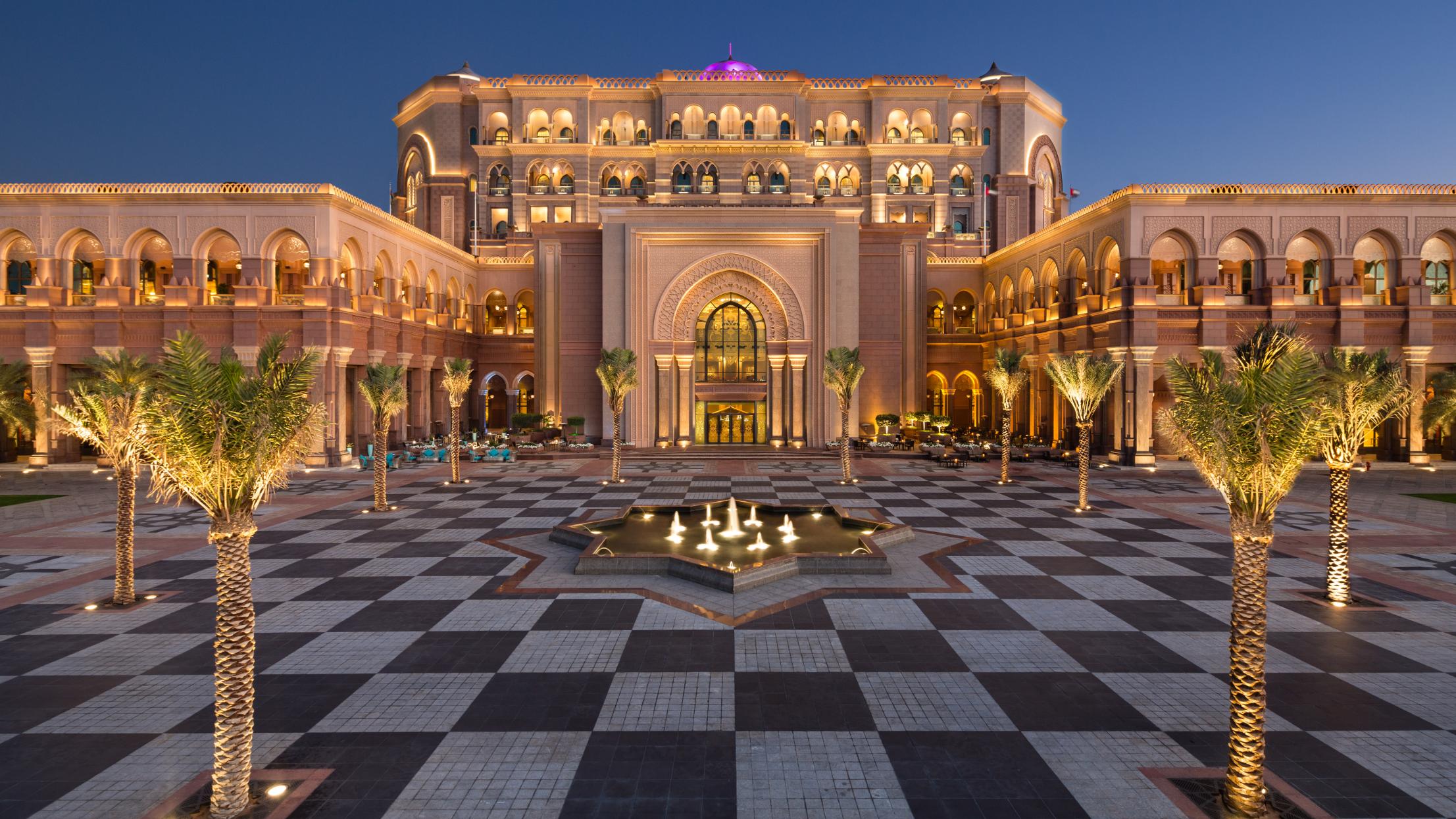 全球5大令人震撼的超豪华顶级七星级酒店迪拜帆船酒店排名第一