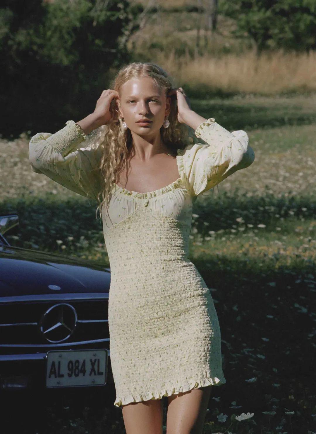 『夏日』穿着印花裙～我和夏日有个约会