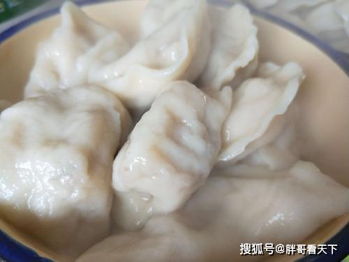 饺子什么样是熟的 1e898eace0e94f71ad96b4c5eeef7632.jpeg