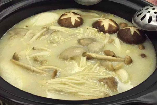 怎么煮肉汤好吃又简单 284489c31ca14d38ba9169dd3e8651cb.jpeg
