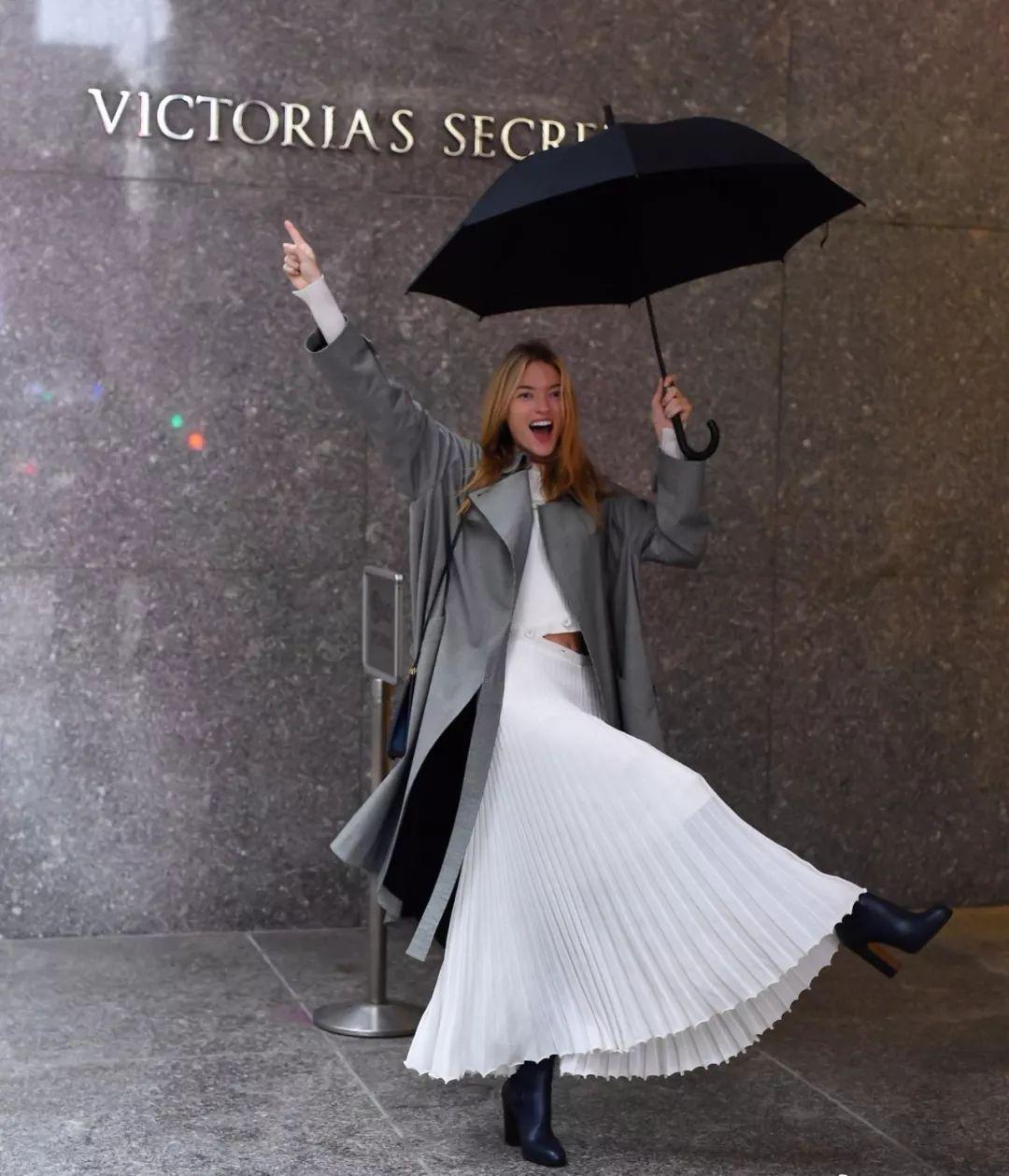 带着:带着优雅、高级、气质、简约的气息!2020年灰色