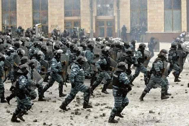 俄罗斯军队总指挥有几个人 50f39dd1664e4b3fabfd8a1f8c7f17c4.jpeg