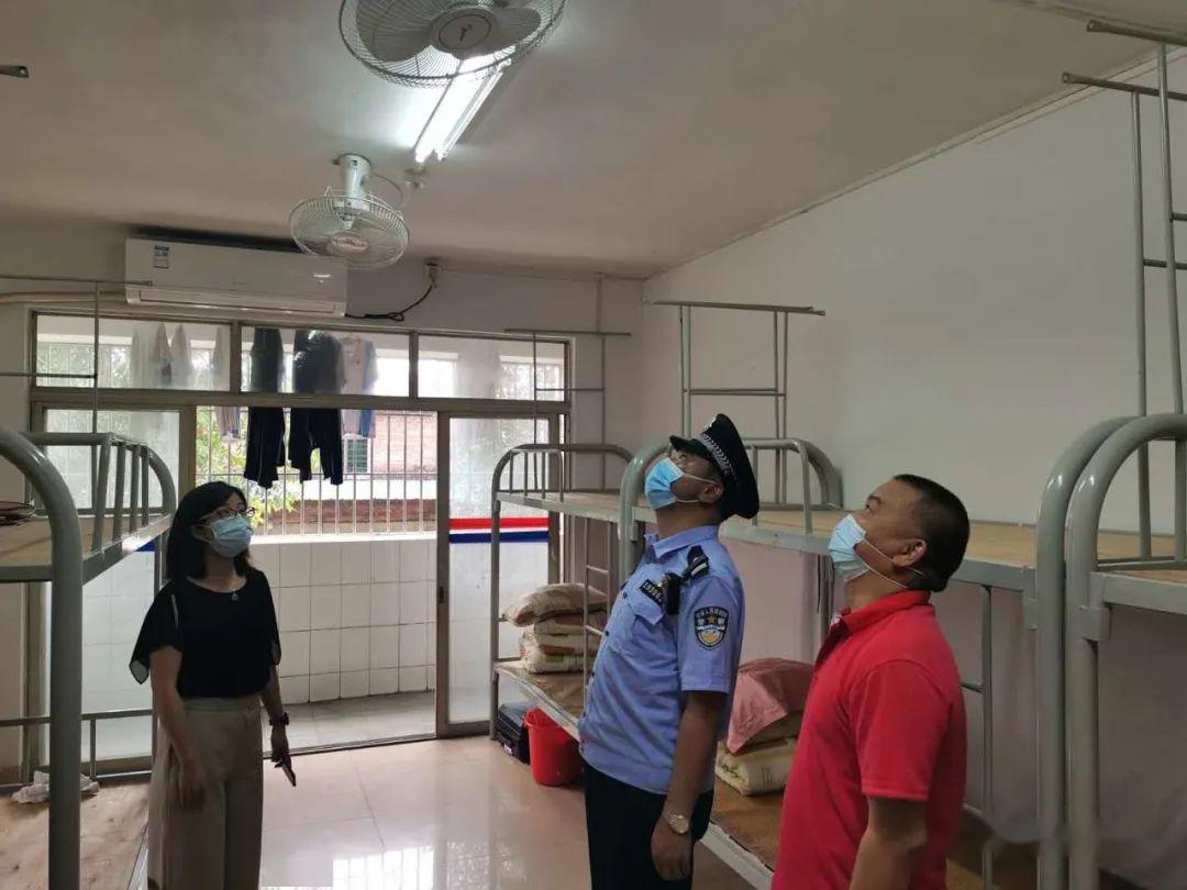 "想给您无微不至的照顾"!乐从镇向一线教职员工送温暖