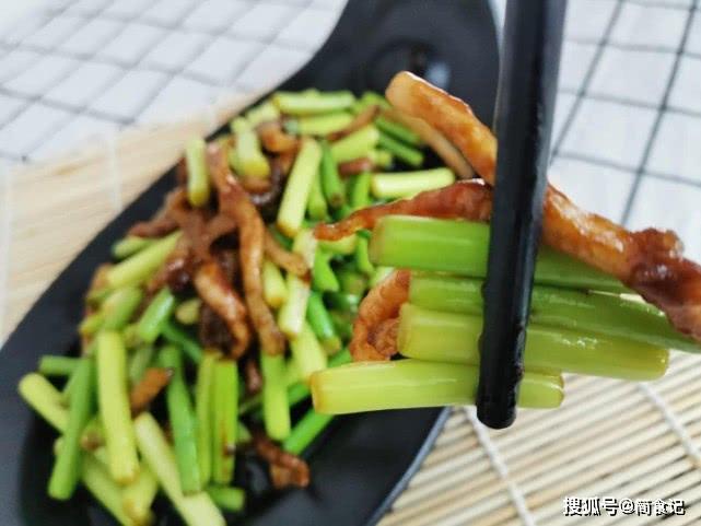 猪肉怎么炒又嫩又没腥味 5f268687c3f74819bc1d7f9349bb6fa2.jpeg