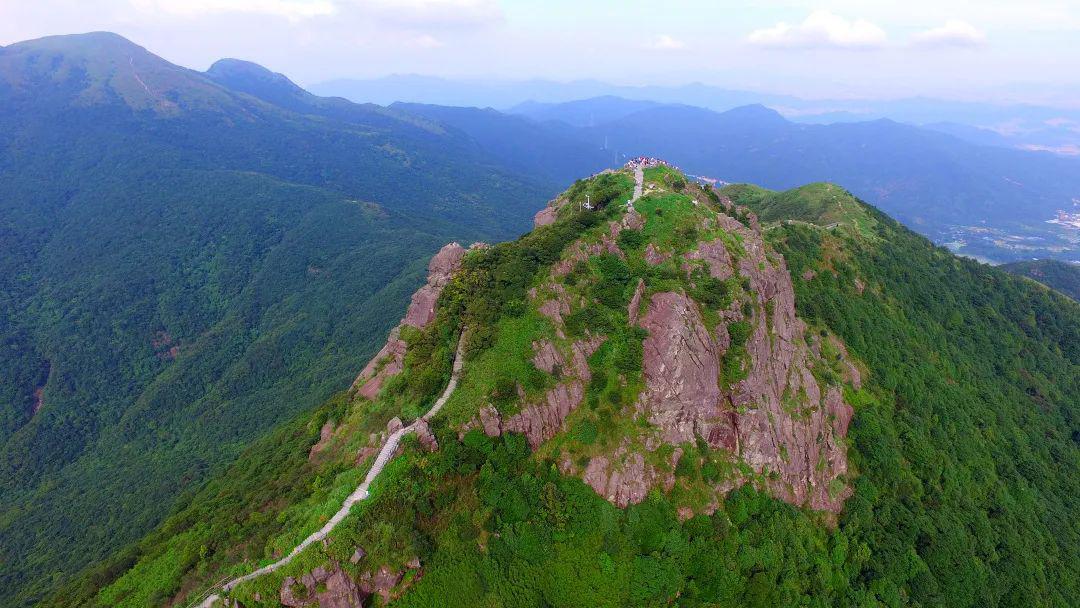 关注|五一小长假,银瓶山谢岗景区迎人流高峰 银瓶妹妹