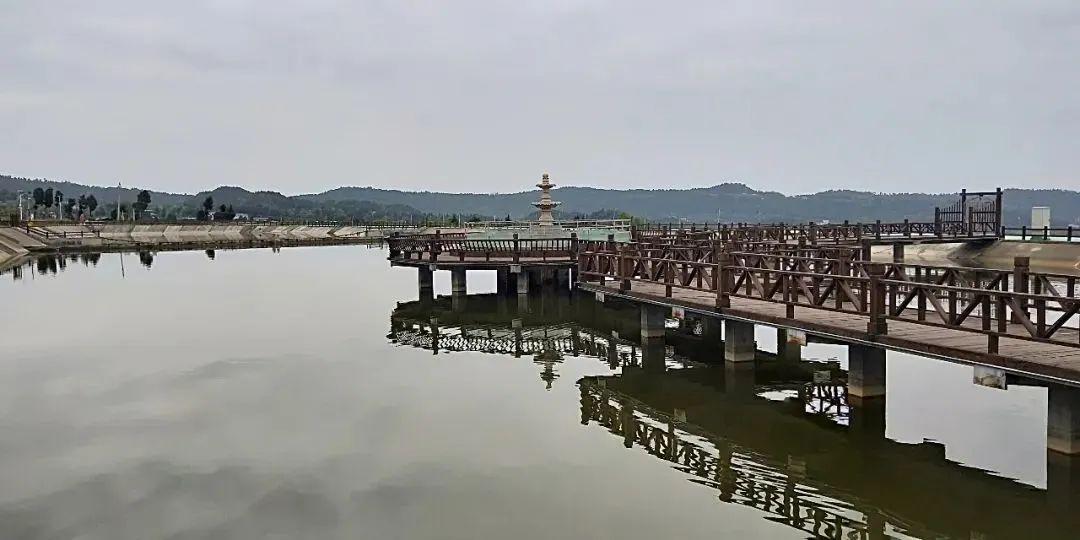毛家峪村经济总量_平遥喜村毛家大院(2)