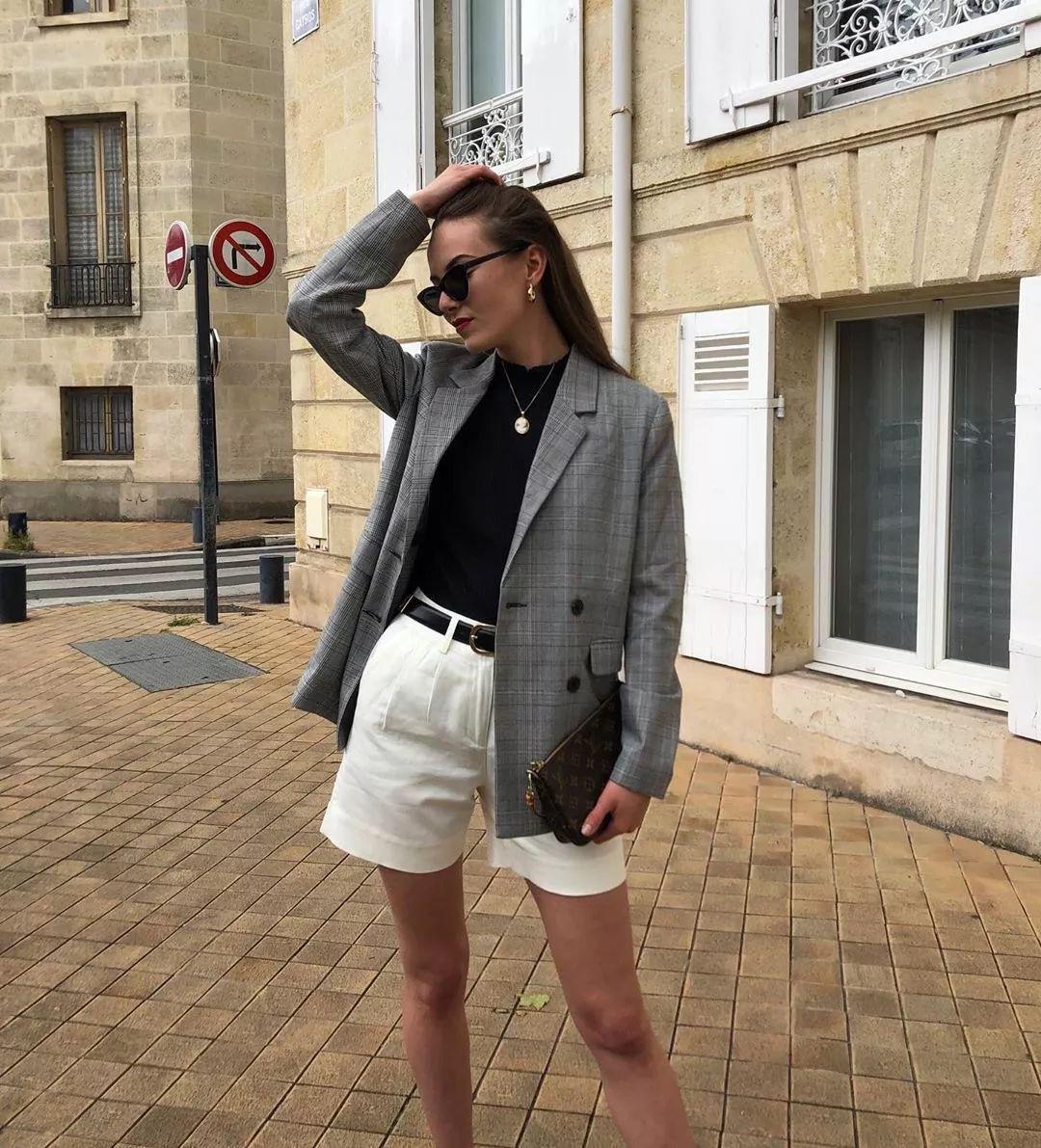 带着:带着优雅、高级、气质、简约的气息!2020年灰色