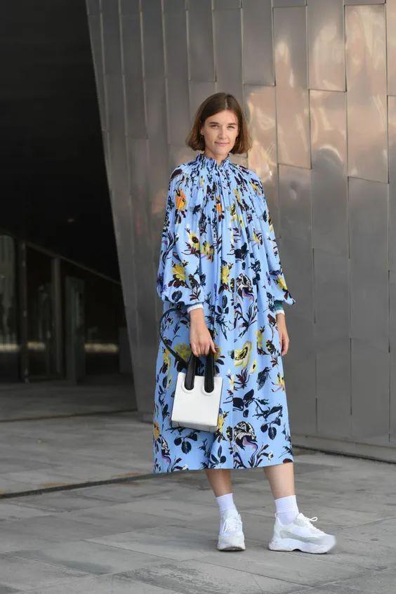 『夏日』穿着印花裙～我和夏日有个约会