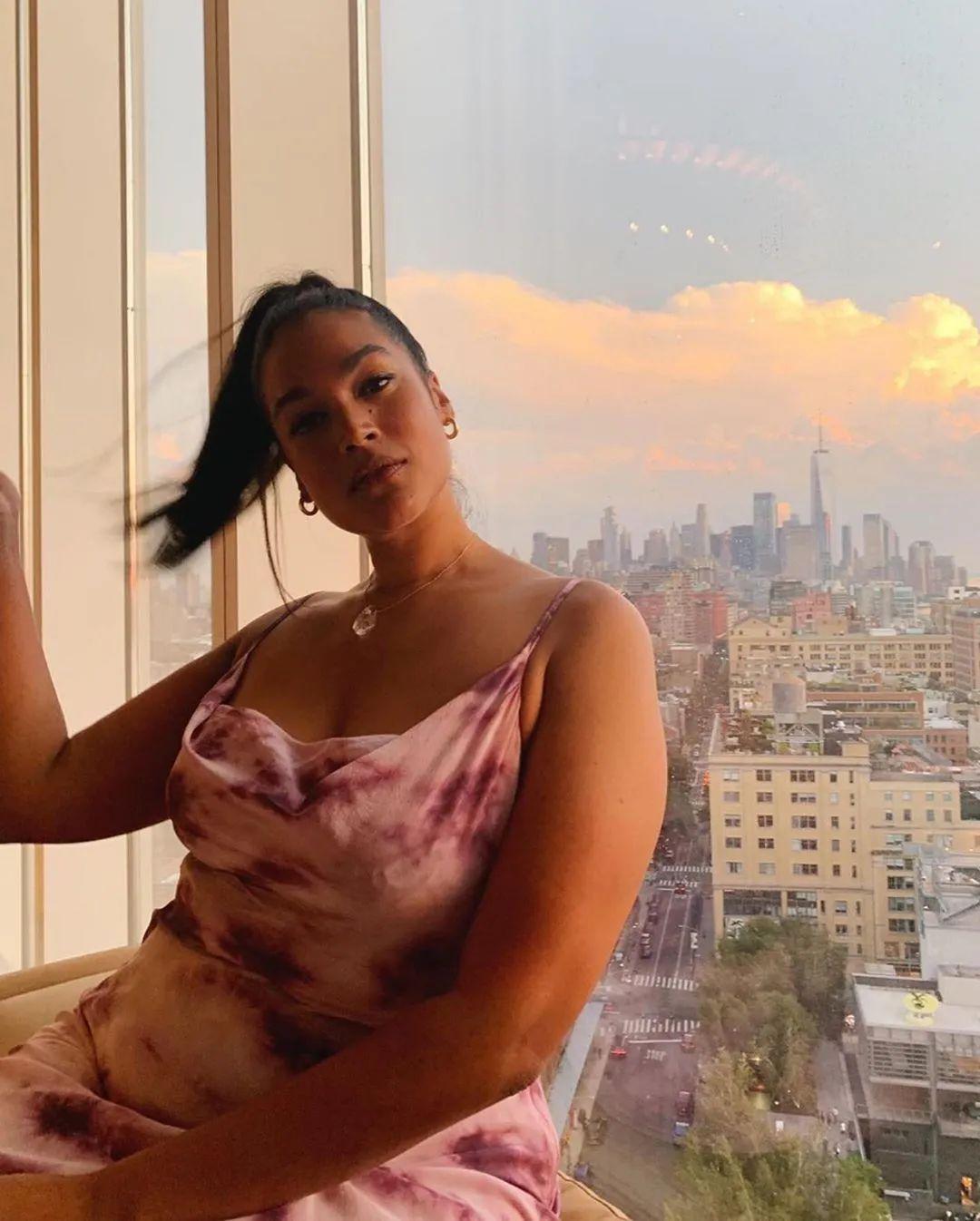 『夏日』穿着印花裙～我和夏日有个约会