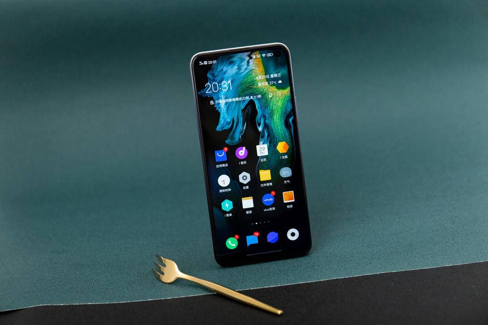 手机怎么放电视剧 fbf800cc9d9a4033a2d7889e33eef9cf.jpeg