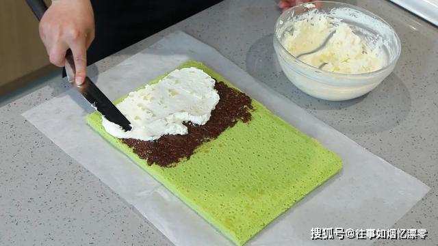 怎么看蛋糕胚有没有烤好 0cd3413e2a2b4ab5afaf4a293be6a1b7.jpeg