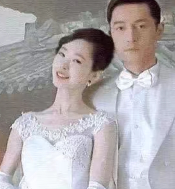 宋轶婚纱照_宋轶婚纱照的笑容(3)