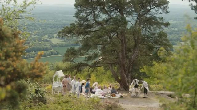 再不来一场精致野餐，我就要被开除中产籍了