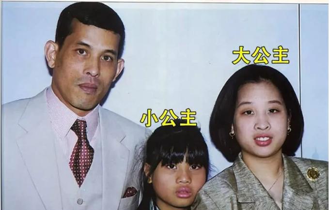 看着孩子孤苦伶仃,身为母亲的颂莎瓦丽也动了恻隐之心,将其收在翼下