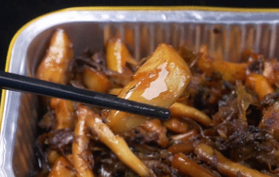 笋麸菜烧大目鱼 你可能都不知道这是个什么菜