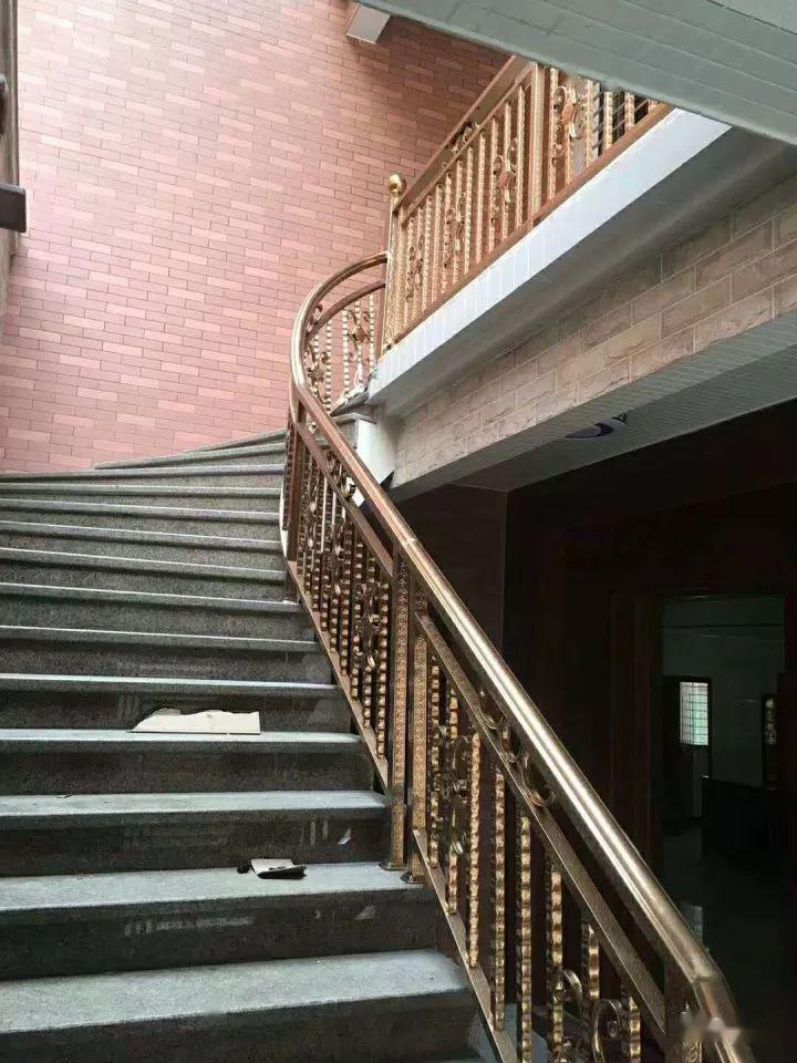 家用不锈钢楼梯扶手,你会选吗?