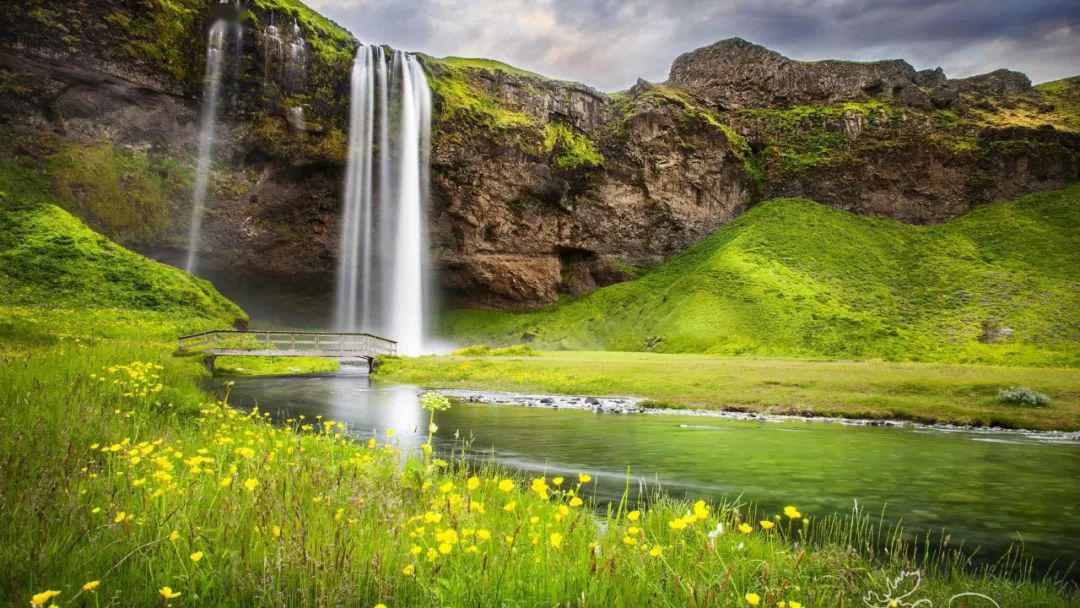 majesty of the lake