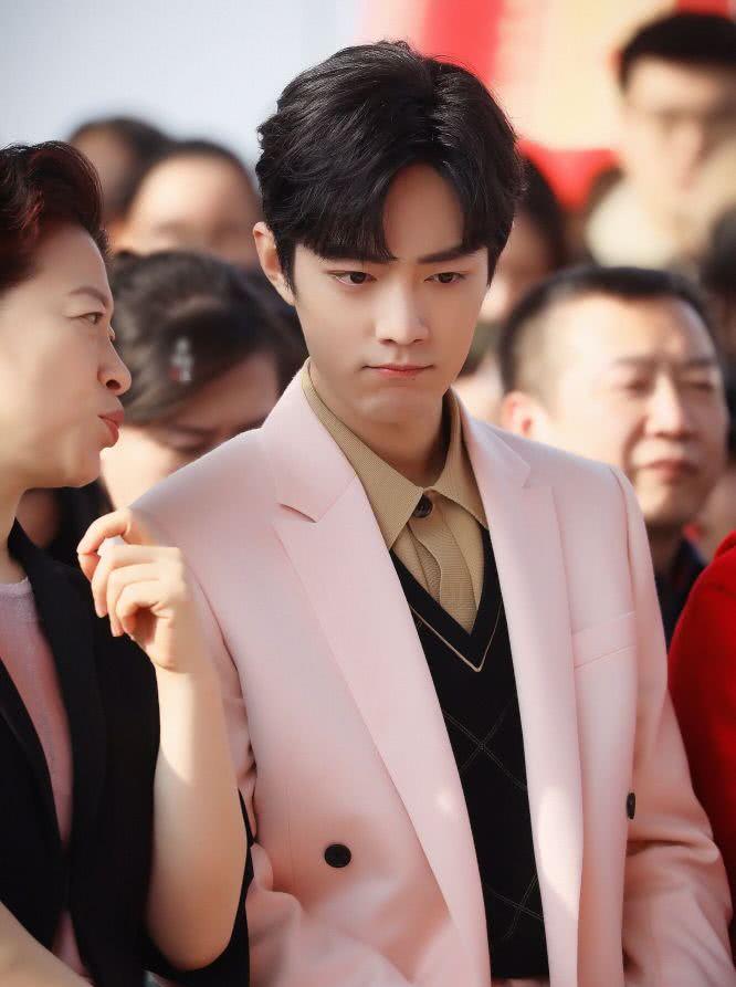 肖战西装合集:待我长发及腰,公子娶我可好?