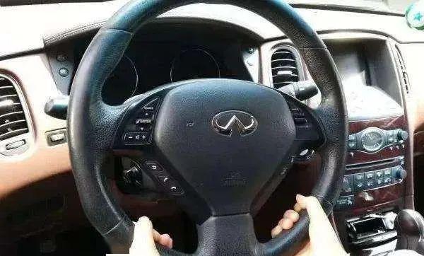 01a382650390444693998e1cc0560690.jpeg