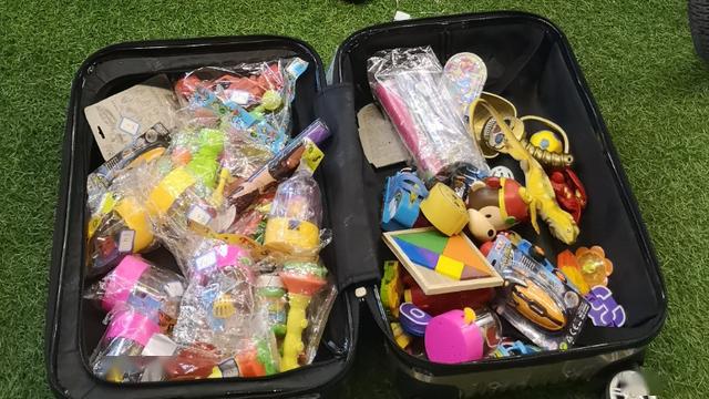 怎么做玩具手机可以玩 0ca53539aaa64f2b9c55fdb37e0c6fac.jpeg