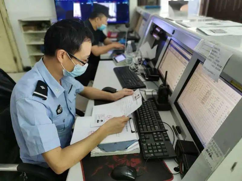 正式工作是什么样子的 15c52b1f6f0f4473892a79422a02c3ee.jpeg