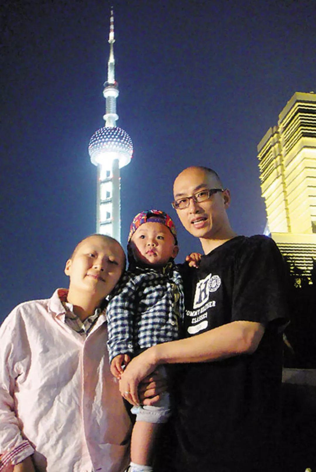 【生死】她的朋友圈让无数人泪奔:这世上除了生死,都是小事35岁二胎妈妈查出胃癌晚期