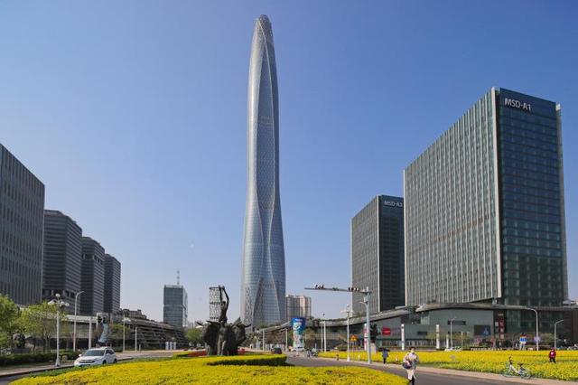 全球第七高楼天津周大福金融中心写字楼区域开放迎客