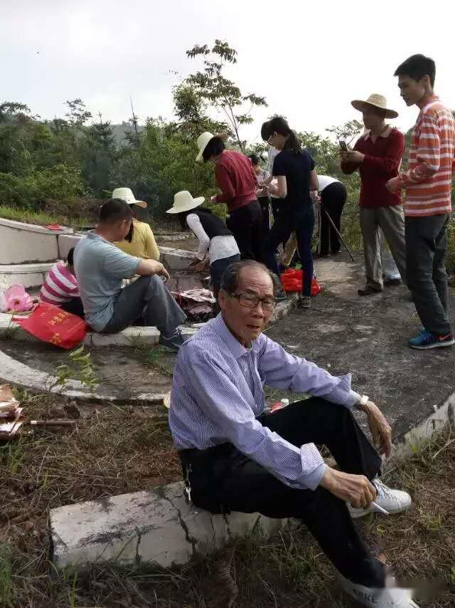 沉痛哀悼叶挺将军祖居地广东兴宁分会创会叶耀光会长与世长辞