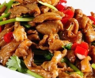 牛肉怎么炒好吃又嫩小孩吃家常菜 8e6ebeb0eb9f4e75bf5cb0e2bca80077.png