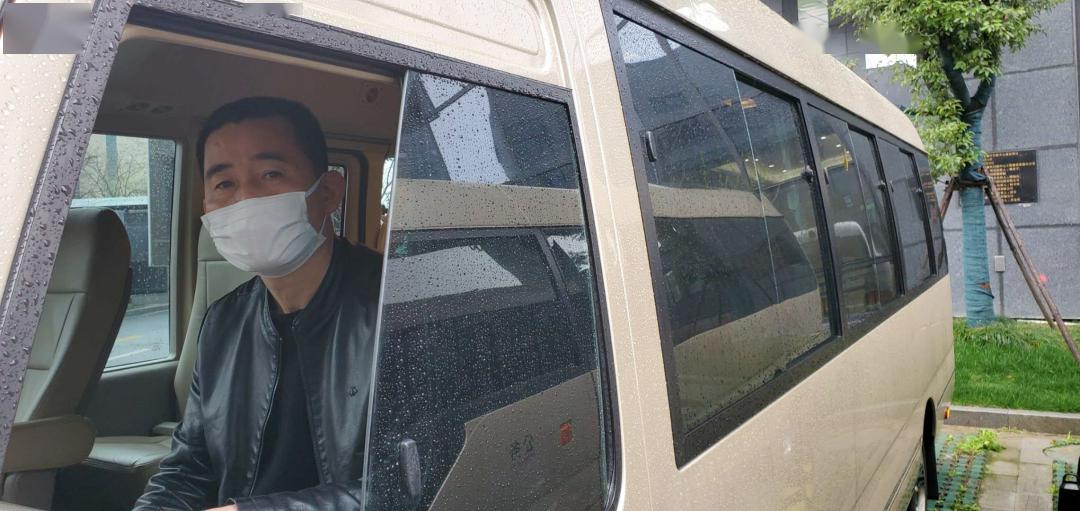 最美劳动者潘建平疫往无前跑出战疫加速度
