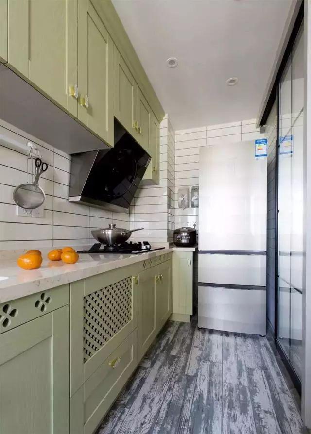 厨房墙壁砖规格 c1a6d68e06054bfa9639dc1180231300.jpeg