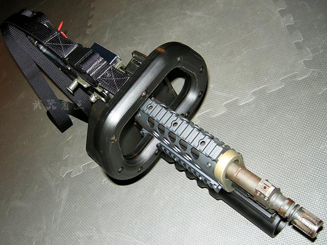 1/ 12 美国斯通纳kac chain saw轻机枪:2018年美国kac又推出了被称为