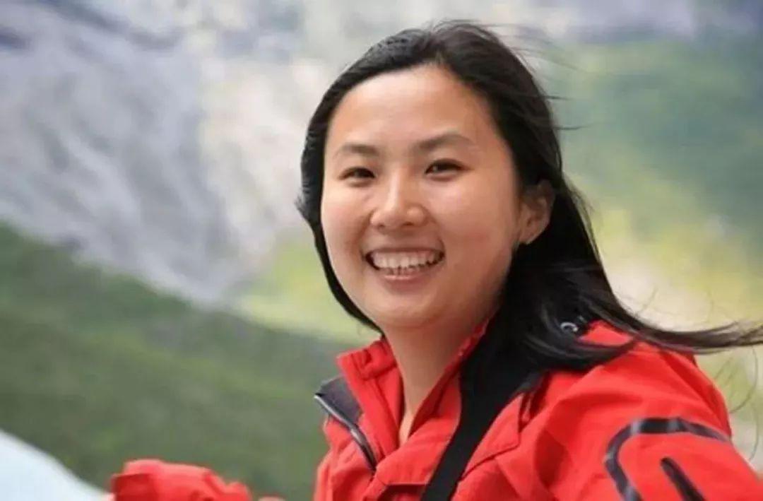 【生死】她的朋友圈让无数人泪奔：这世上除了生死，都是小事35岁二胎妈妈查出胃癌晚期