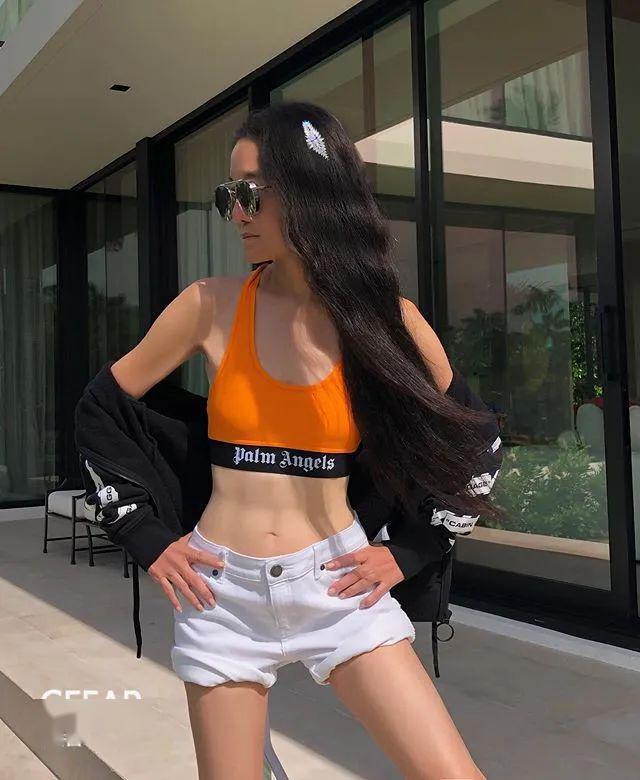 115f4abde12641b59134b223ace19bff.jpeg