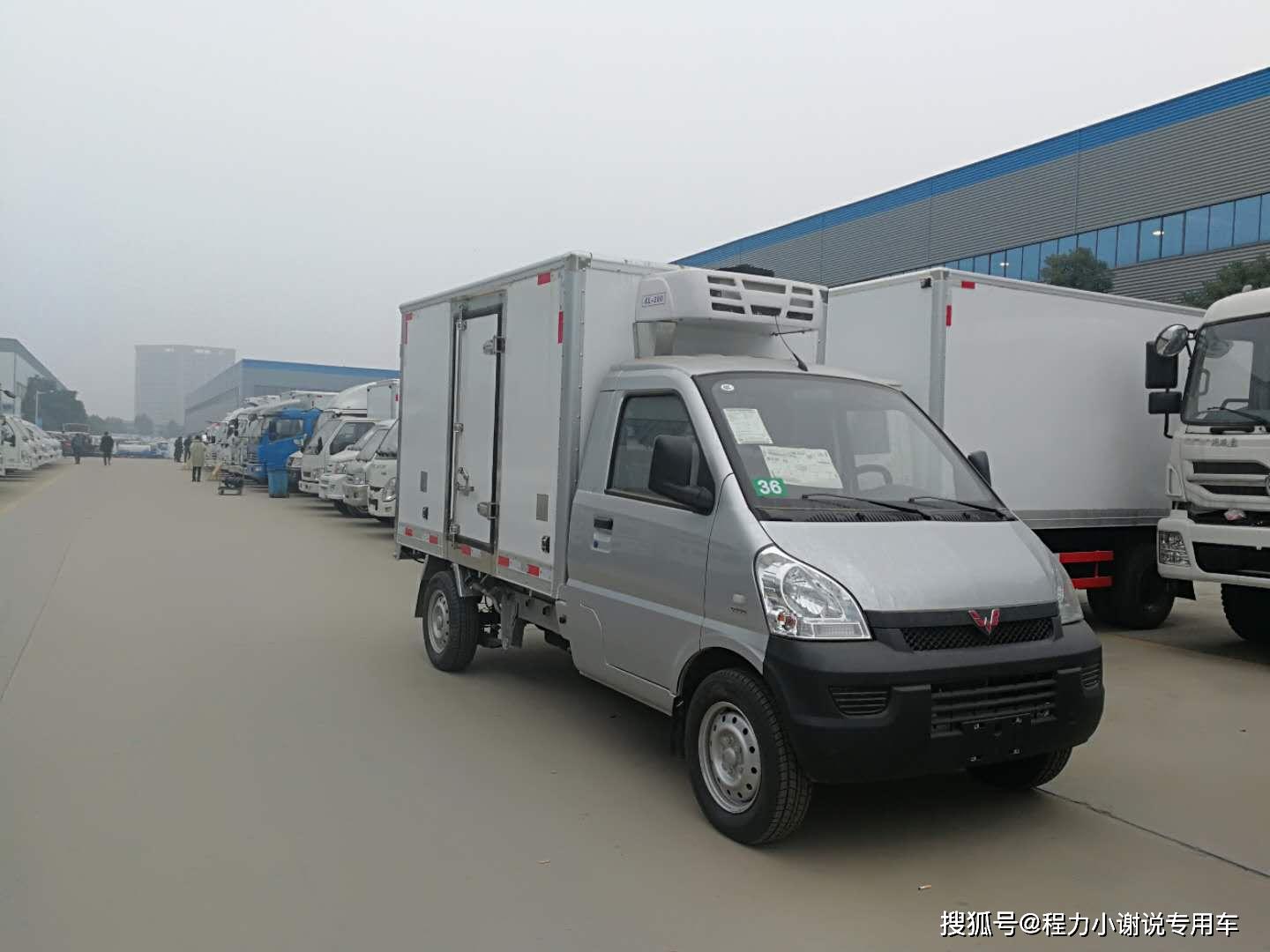 送餐保温车多少钱 36a413eecc53427b81874616a32604ba.jpeg