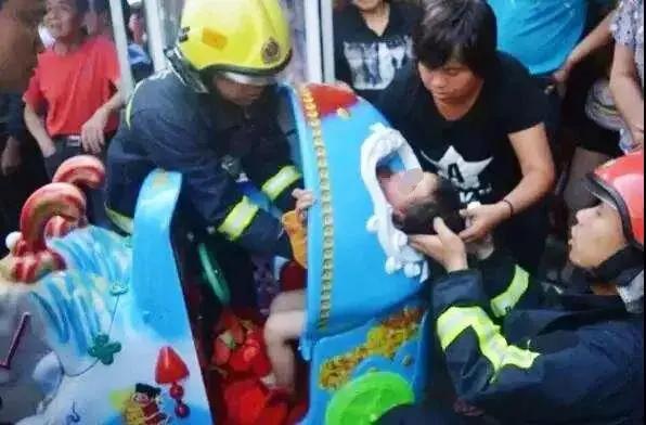 「充气」打死也别让孩子玩了…空气城堡变「夺命」城堡！这几种游乐项目