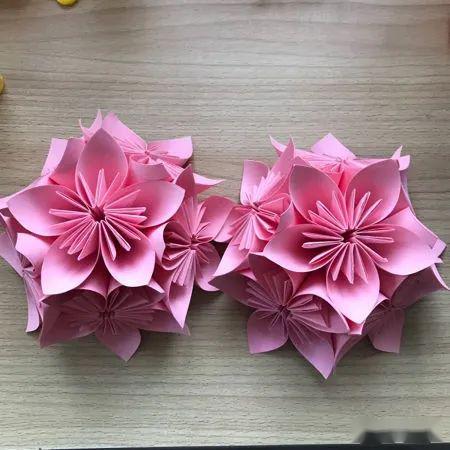 如何折一朵花球 690aa0de55c743748700c06a3a7f1bc9.jpeg