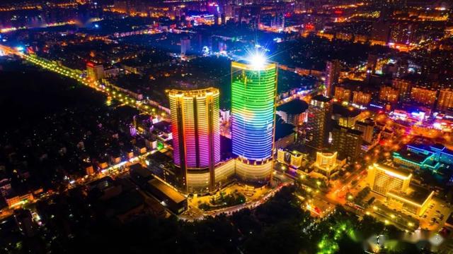 2020铜陵GDP_铜陵学院(2)