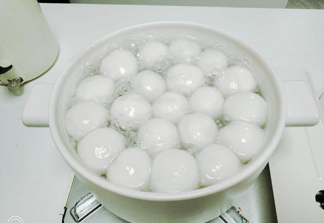 74f431477d364615b96c298783da5187.jpeg