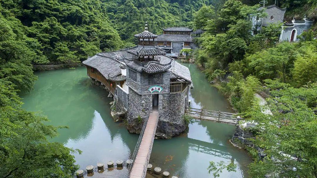 锵锵锵,缙云还有国家aaa级旅游景区大龙门景区,岩下石头村,仁岸村