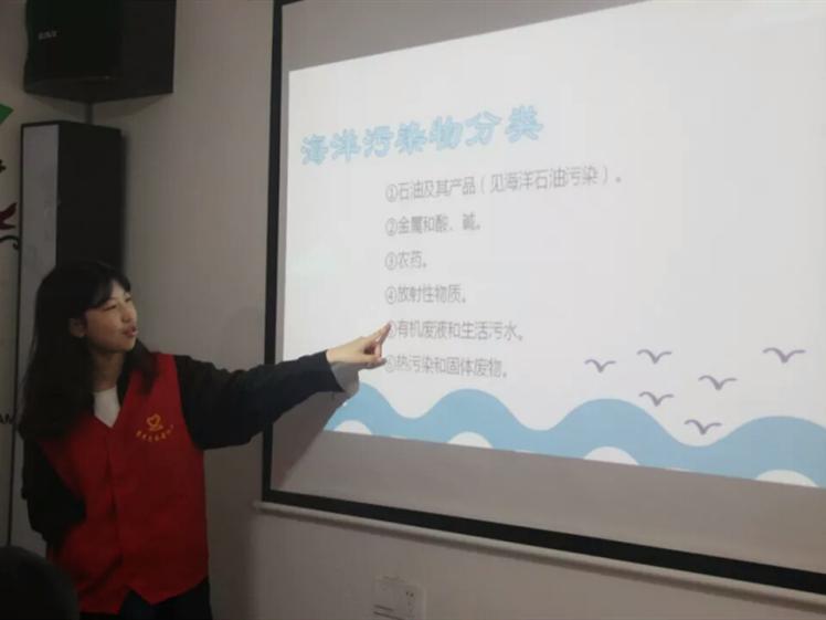 啥是青年担当 a5b61d619c324c0eac7c136958413c28.jpeg