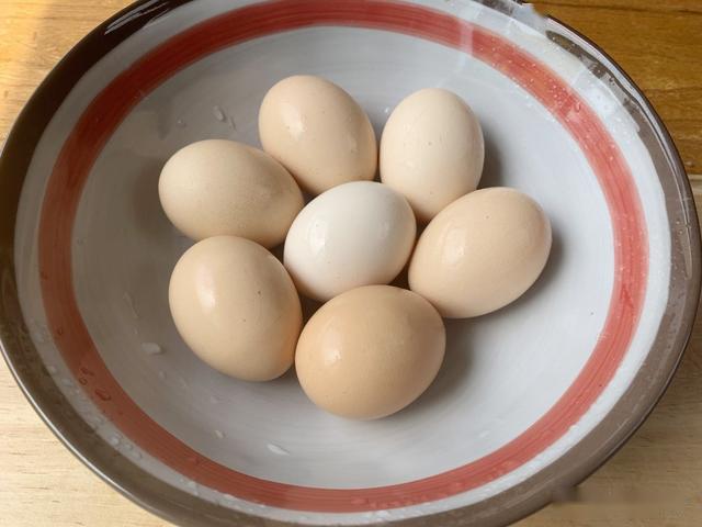 鸡蛋烤焦了能吃吗 b2c610f7ab4747b680732ef30c8cd402.jpeg