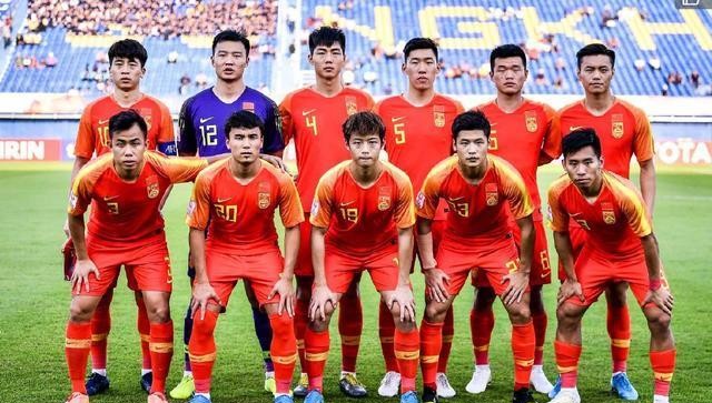中国足球注册人口_中国足球路在何方,怎么才能冲出亚洲(3)