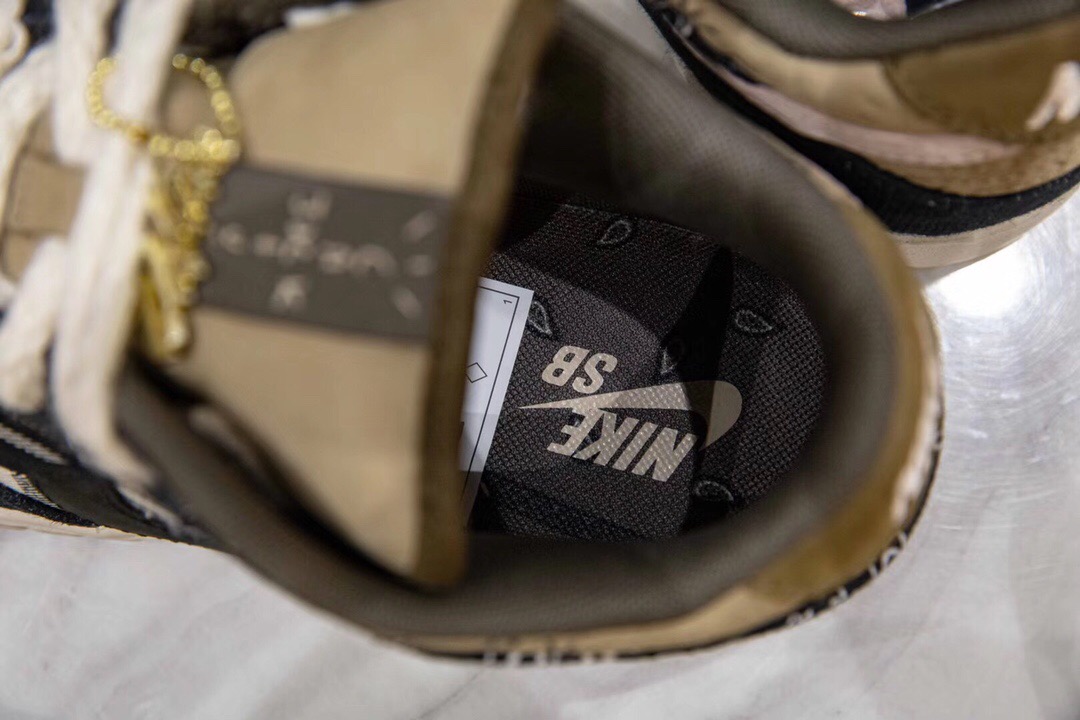 2020年度最佳板鞋，DUNK腰果花配色来袭！又是玩法花样的鞋