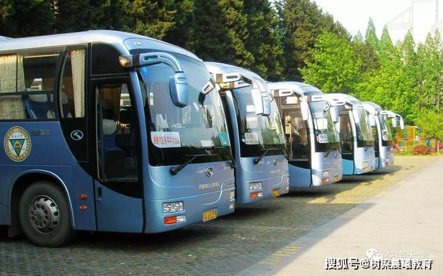 「校区」占地5888亩,出门就是地铁,这所985高校"火了"!坐拥三大校区