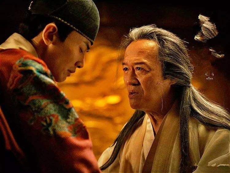 原创九千九百岁魏忠贤和冯保谁厉害魏忠贤对明朝的贡献