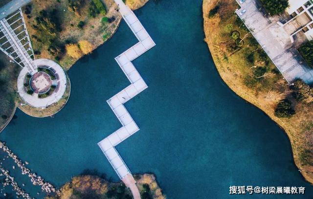 「校区」占地5888亩，出门就是地铁，这所985高校＂火了＂！坐拥三大校区