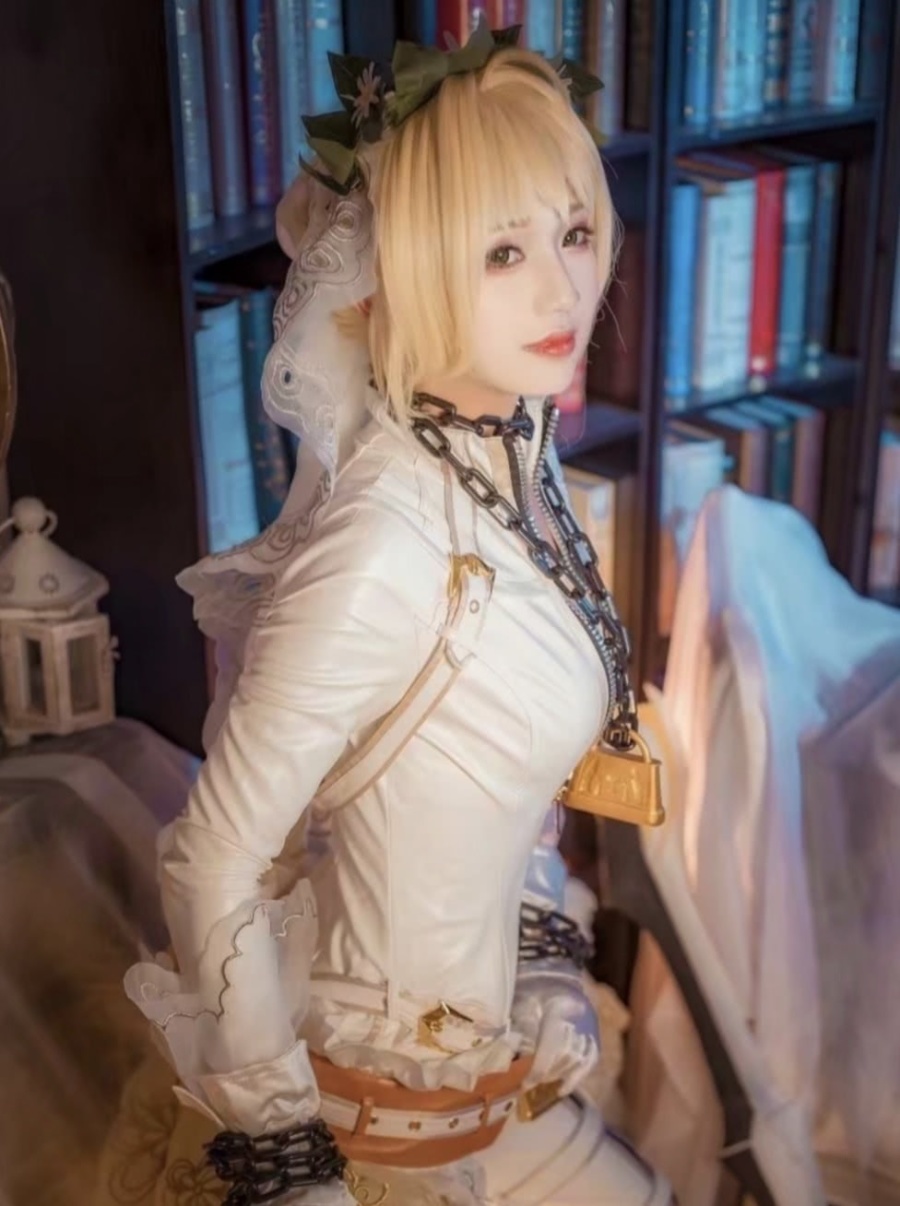 cosplay:《fate》尼禄@桃酥